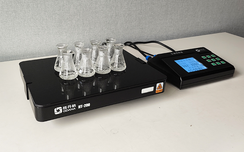 實(shí)驗(yàn)室加熱板